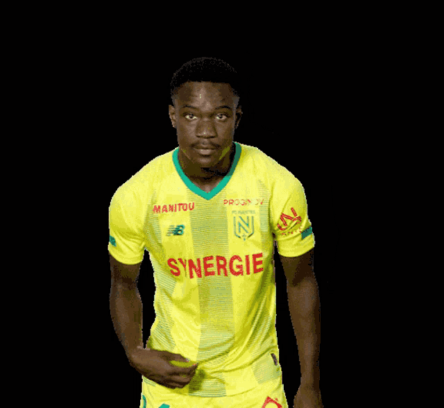 Onestnantes Football GIF