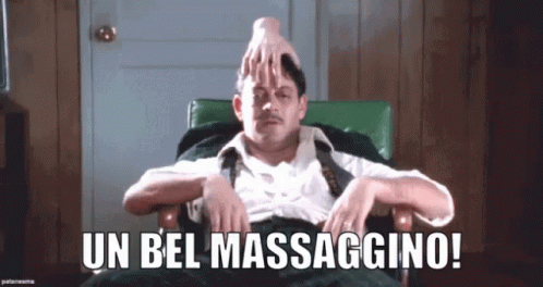 Mano Addams La Famiglia Addams Gomez Addams Massaggio Massaggino Relax Rilassarsi GIF - Coccole Coccolare Massaggio In Testa GIFs