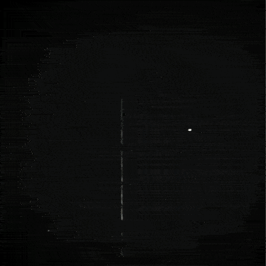 a blurry picture of a body of water