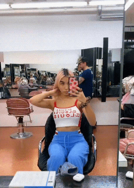 Fuhzz Outfit GIF - Fuhzz Outfit Attention GIFs