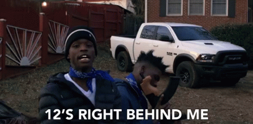 12s Right Behind Me Cops GIF - 12s Right Behind Me Cops Police GIFs