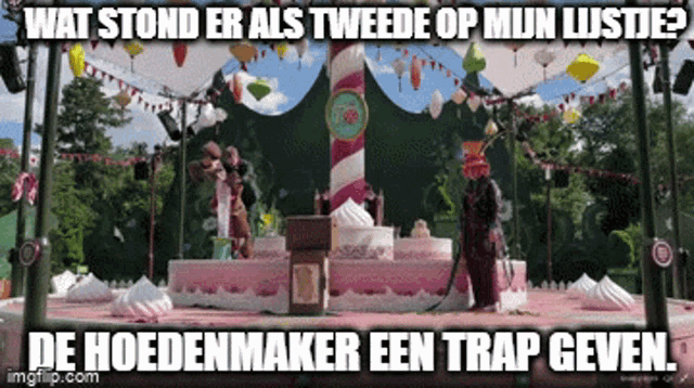 a picture of a cake with the words wat stond er als tweede op mun lijstje