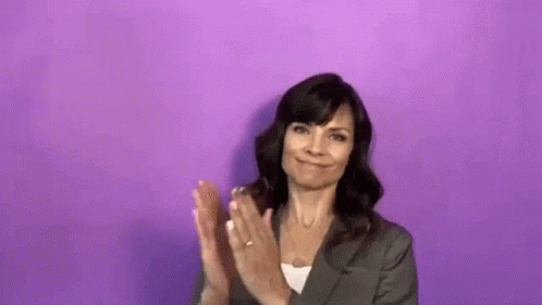 Your Happy Workplace Wendy Conrad GIF - Your Happy Workplace Wendy Conrad Slow Clap GIFs
