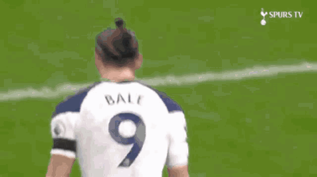 Bale Tottenham GIF - Bale Tottenham Reguilon GIFs