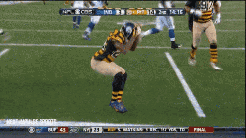 a football game is being played on the cbs channel