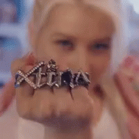 Xtina Christina Aguilera GIF - Xtina Christina Aguilera Style Icon GIFs