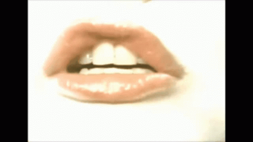 Patti Lupone Smile GIF - Patti Lupone Smile Smiling GIFs