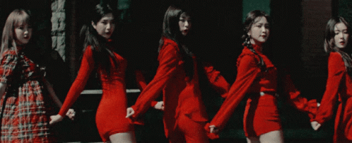 Red Velvet Irene GIF - Red Velvet Irene Wendy GIFs