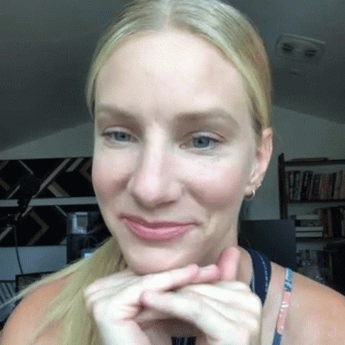 Oh Well Heather Morris GIF - Oh Well Heather Morris Cameo GIFs