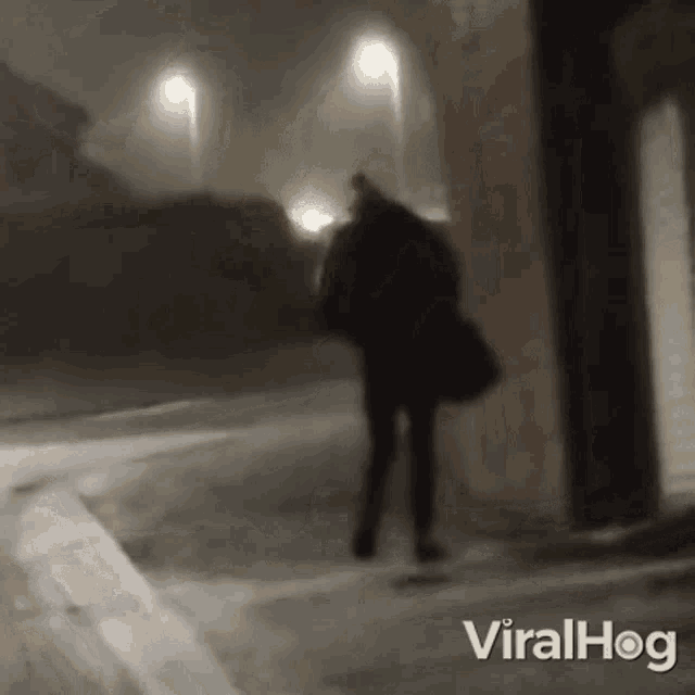 Walking On A Slippery Road Viralhog GIF - Walking On A Slippery Road Viralhog Slip Down GIFs