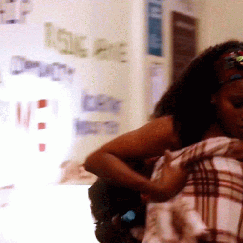 Dimone All American Homecoming GIF - Dimone All American Homecoming Simone Hicks GIFs