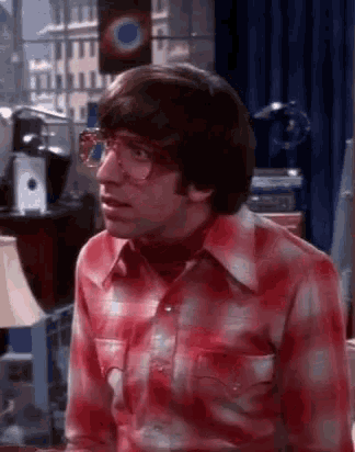 Big Bang Theory Tsss GIF - Big Bang Theory Tsss Creepy GIFs
