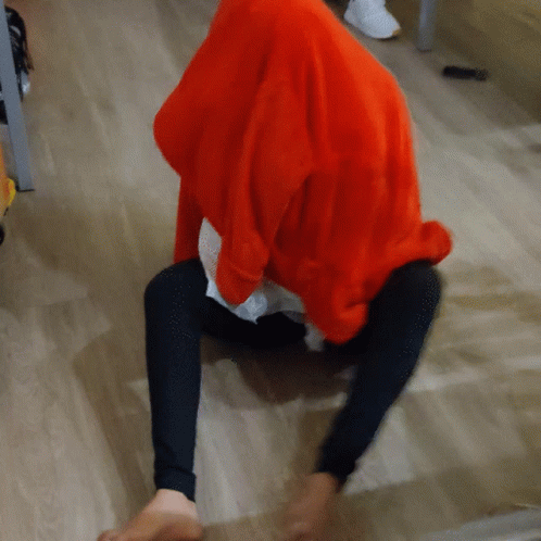 Drunk Crawling On Floor GIF - Drunk Crawling On Floor Blanket Over Head GIFs