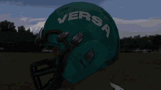 Versa Football Gear GIF - Versa Football Gear Football Player GIFs
