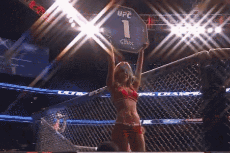 Ring Girl Round One GIF - Ring Girl Round One Fight GIFs
