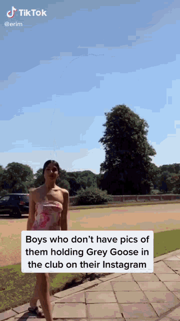 Desig9 GIF