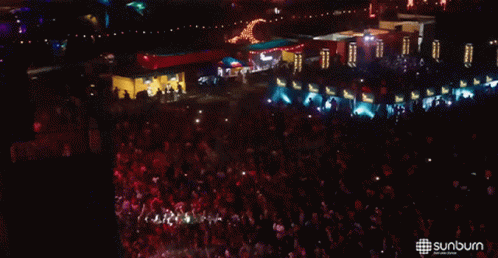 Crowd Audience GIF - Crowd Audience Jam Packed GIFs