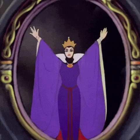 a cartoon of the evil queen from snow white and the seven dwarfs