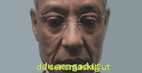 a close up of a man 's face with the words " ddusersmaskigut " on the bottom