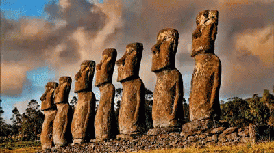 Moai GIF - Moai Ruins Museum GIFs