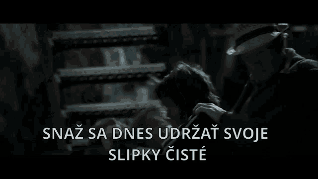 Danodrevo Slipky GIF