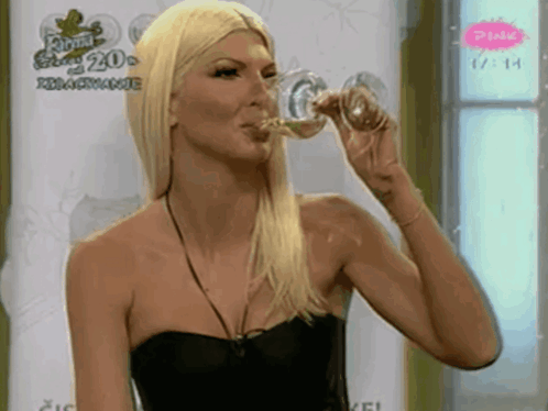 Blonde Glass Of Wine GIF - Blonde Glass Of Wine Estrada GIFs