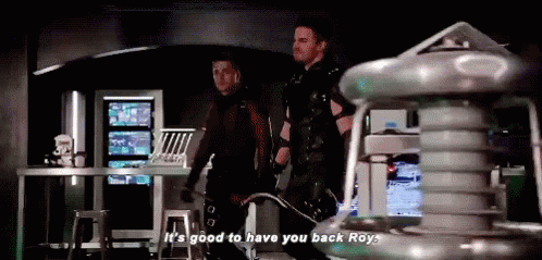 Oliver Queen Roy GIF - Oliver Queen Roy Welcome Back GIFs
