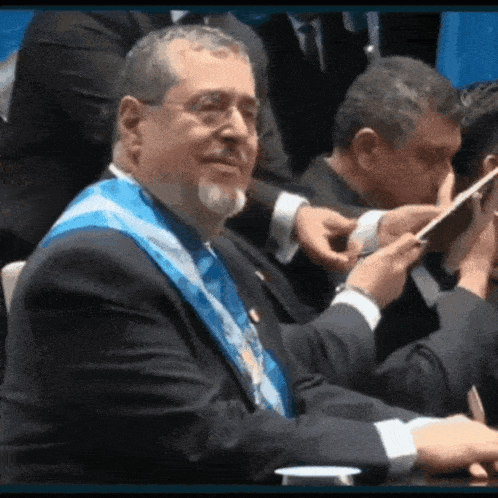 Presidente Arevalo Presidente Guatemala GIF - Presidente Arevalo Presidente Guatemala GIFs