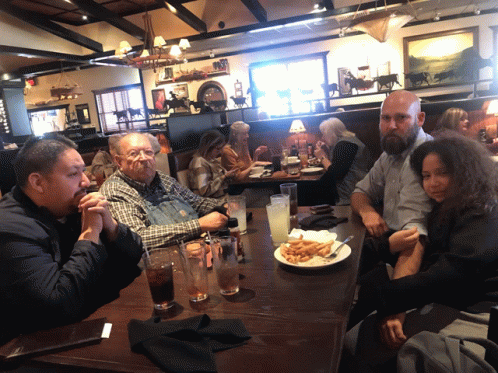 Lunch With Family And Friends GIF - Lunch With Family And Friends GIFs