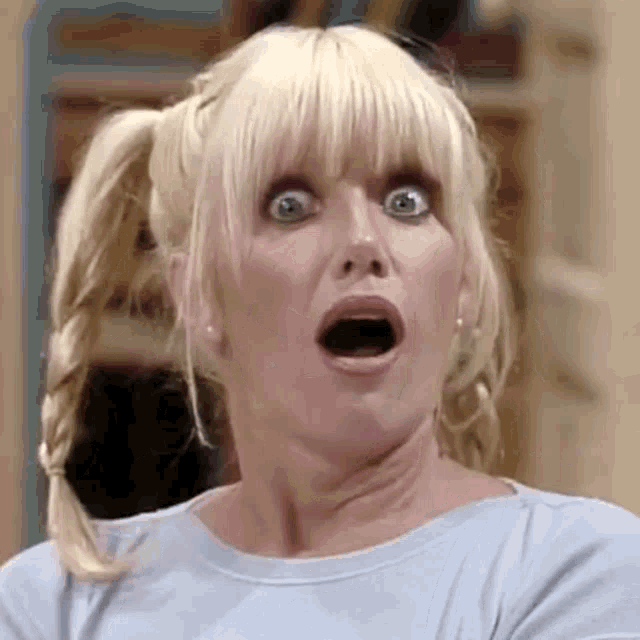 Suzanne Somers Threes Company GIF - Suzanne Somers Suzanne S Threes Company GIFs