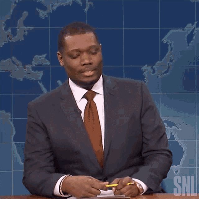 What Saturday Night Live GIF - What Saturday Night Live Snl Weekend Update GIFs