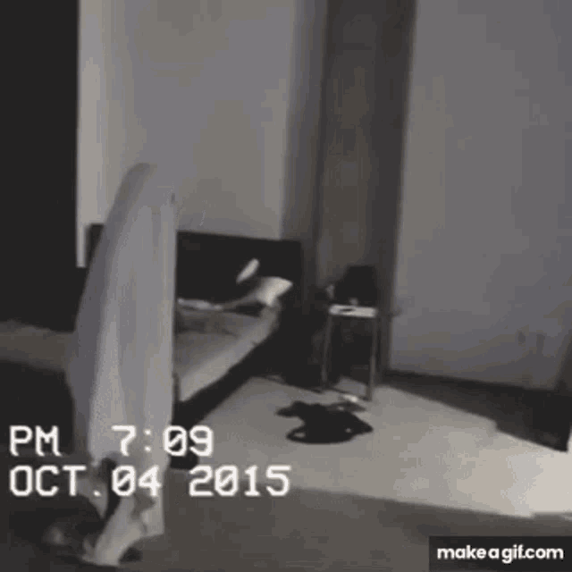 2015 Ghost GIF - 2015 Ghost Vines GIFs