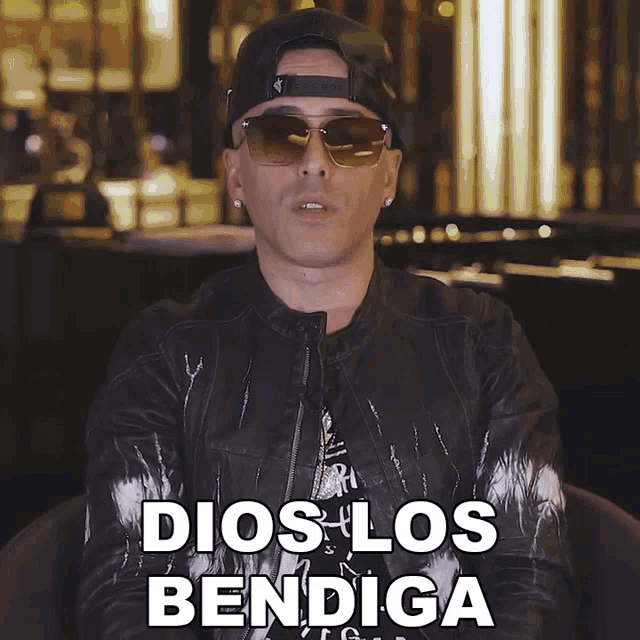 Dios Los Bendiga Yandel GIF - Dios Los Bendiga Yandel Puerto Rico Somos Uno GIFs