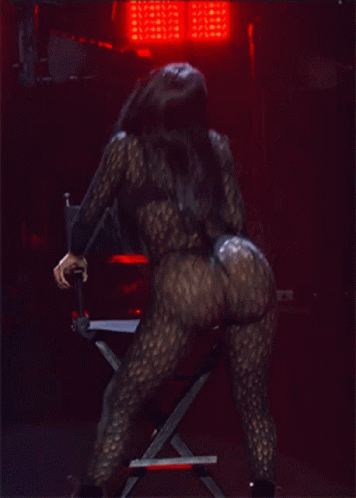 Nicki Minaj Twerking GIF - Nicki Minaj Twerking Dancing GIFs