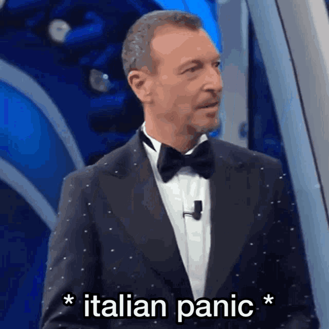 Italian Panic Panic GIF - Italian Panic Panic Sanremo GIFs