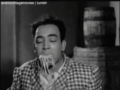 إسماعيل يس أكل مضحك مريض نفسي سباجيتي GIF - Ismail Yassine Funny Eating Spaggetti GIFs