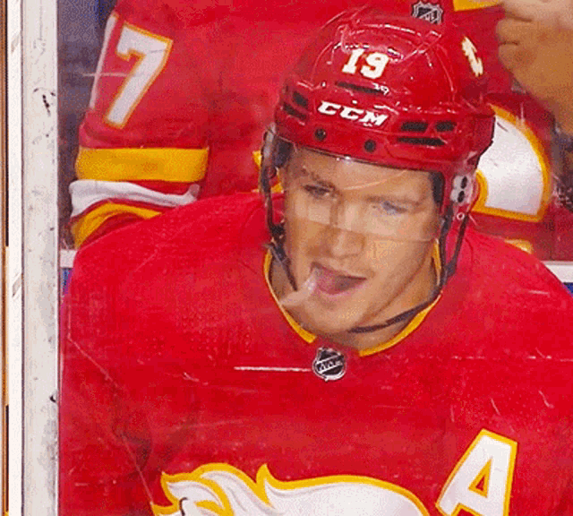 Calgary Flames Matthew Tkachuk GIF - Calgary Flames Matthew Tkachuk Shaking My Head GIFs