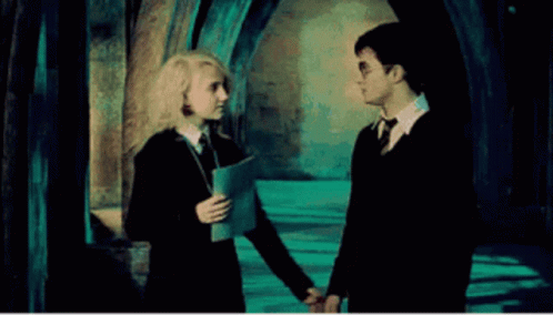 Harry Potter Luna Lovegood GIF - Harry Potter Luna Lovegood Holding Hands GIFs