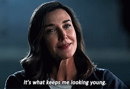 Lillian Luthor Supergirl GIF - Lillian Luthor Supergirl Looking Young GIFs