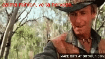 a man in a cowboy hat says calma minion vc ta nervosa