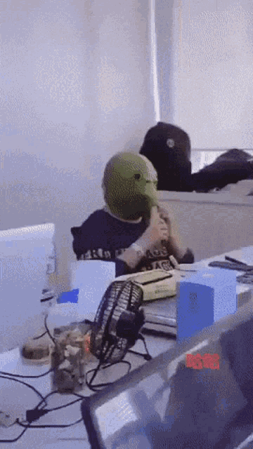 Frog Drinking GIF - Frog Drinking Mask GIFs