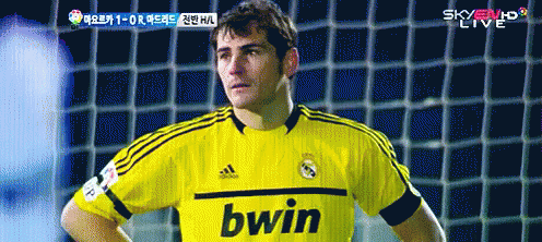 Iker Casillas Hace Cara De No GIF - Iker Casillas Real Madrid No GIFs