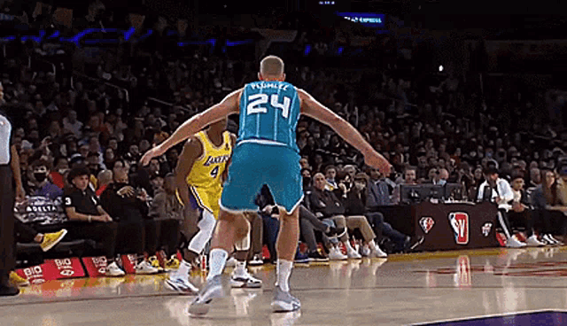 Los Angeles Lakers Anthony Davis GIF - Los Angeles Lakers Anthony Davis Dunk GIFs