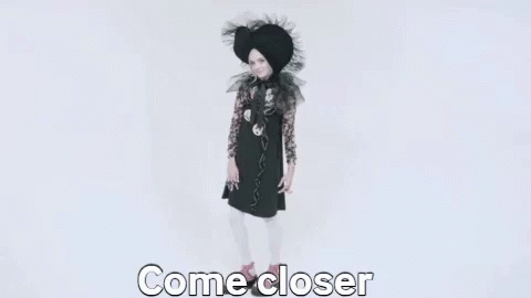 Thatpoppy Come Over GIF - Thatpoppy Come Over Come Over Here GIFs