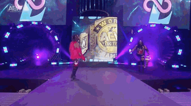 Aew Keith Lee GIF - Aew Keith Lee Swerve Strickland GIFs