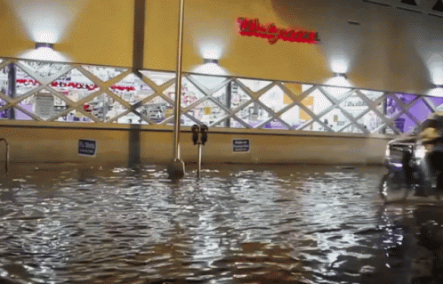 Flooding Outside Of Walgreens GIF - Inconvenient Sequel Inconvenient Sequel Gifs Global Warming GIFs