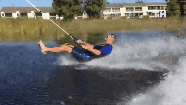 Water Skiing Spinning GIF - Water Skiing Spinning Having Fun GIFs
