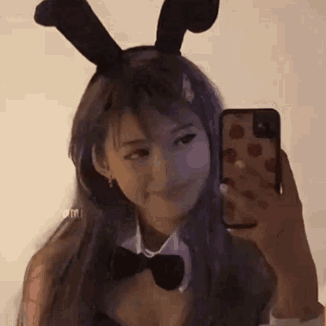 Bubbles Bunny GIF - Bubbles Bunny Maid GIFs