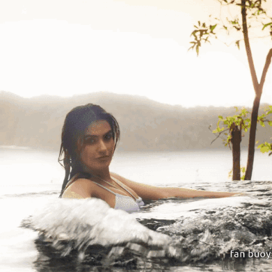 Actress Kavyathapar GIF - Actress Kavyathapar Kavya Thapar GIFs