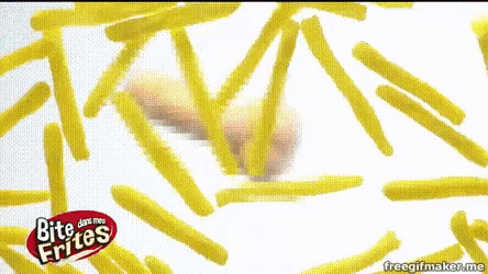 a bite dans mes frites advertisement with french fries flying around